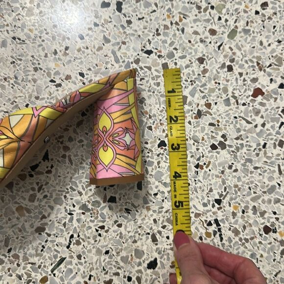 Gianni Bini pink yellow Kelly print Pucci bow sandal heel 6 Dillards - Picture 7 of 7